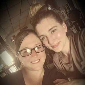 Meet your Posher, Casey